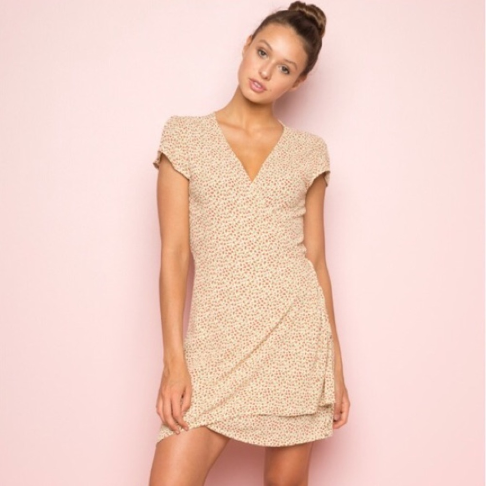 ✖️SOLD✖️ Melville • Yellow Robbie Wrap Dress (S)